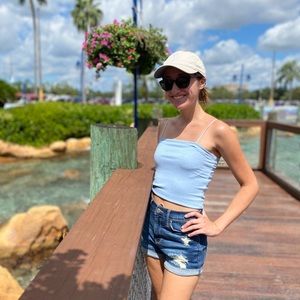 Meet your Posher, Jennifer